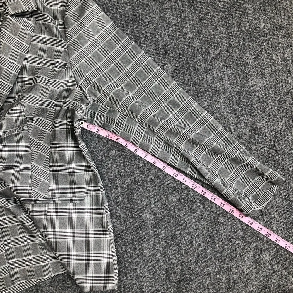 Lane Bryant the Bryant blazer single button plaid blazer size 20